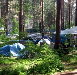 Один из палаточных городков (Ильменка, 10.06.2007)